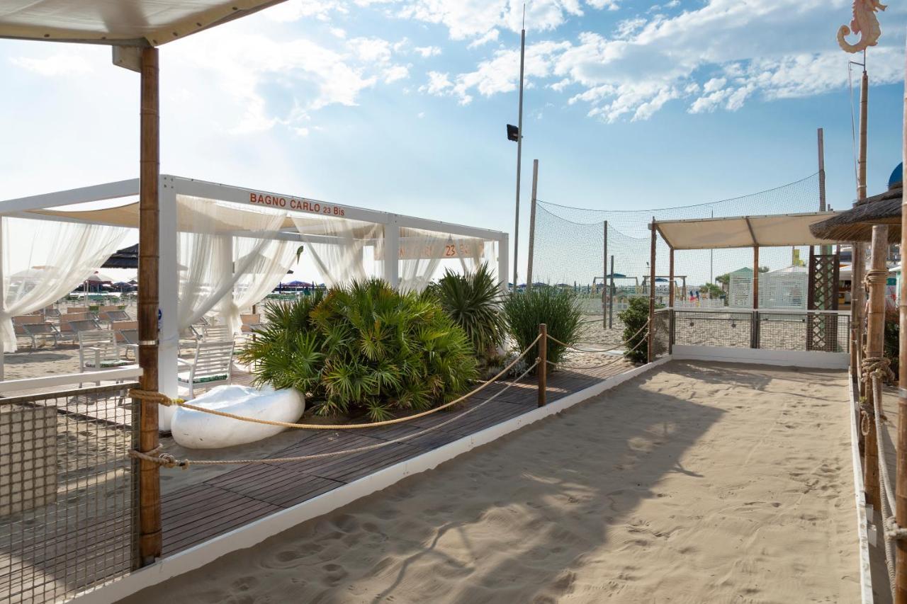 Hotel Castellucci Bellaria-Igea Marina Bagian luar foto